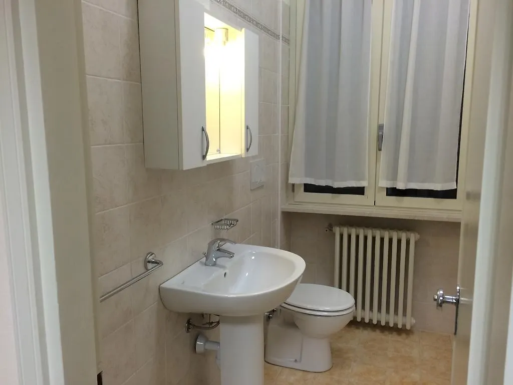 بيت ضيافة فندق Casa San Zeno - Istituto Salesiano فيرونا