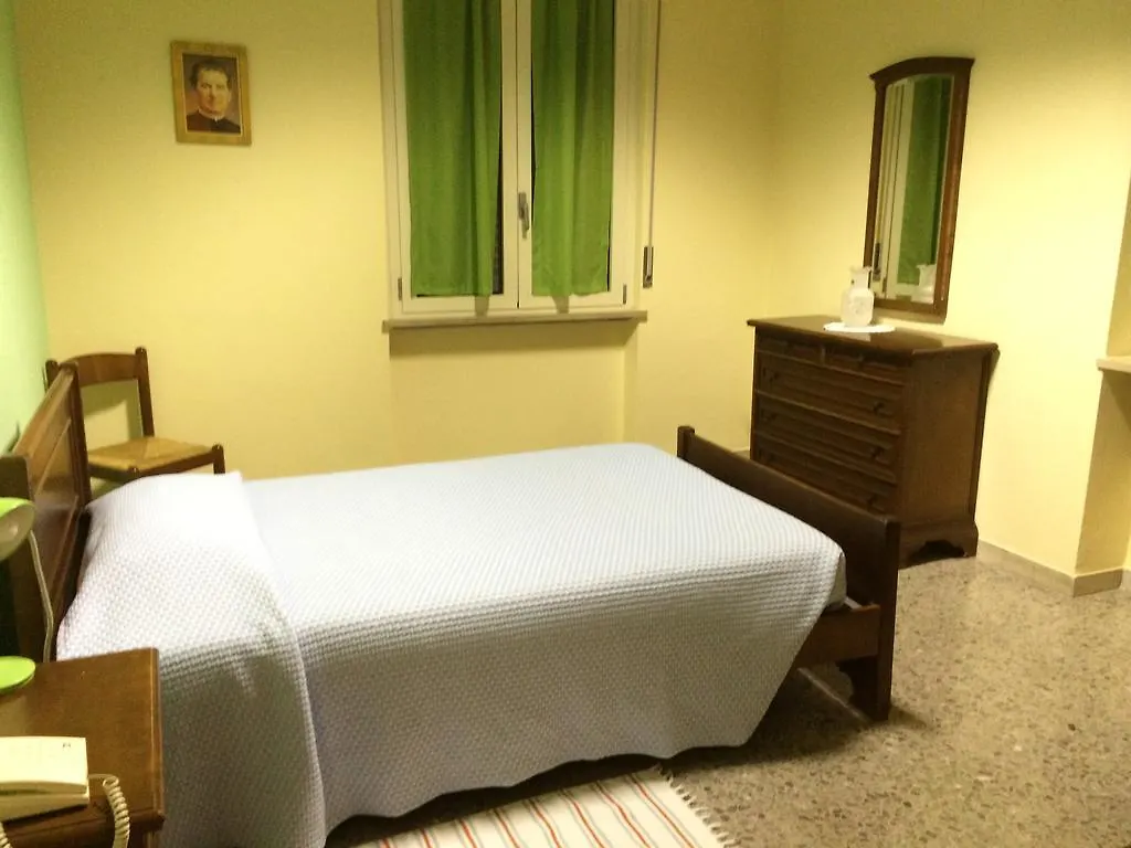 فندق Casa San Zeno - Istituto Salesiano فيرونا